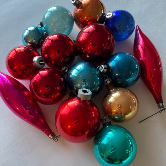 Vintage Assorted Glass Tree Ornaments(15) - Picture 2 of 3